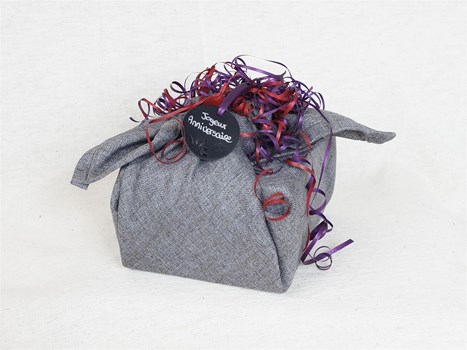 Inbarkâ prëzin - Emballage cadeau sur mesure en tissu selon la méthode «furoshiki» de 15.- à 85.- 