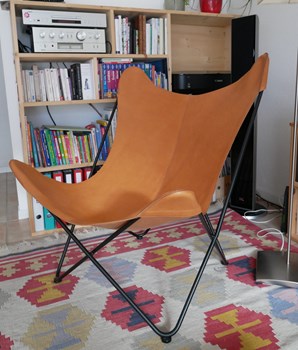 Fauteuil papillon en peau - en cuir Elbamatt certifié, tannage végétal